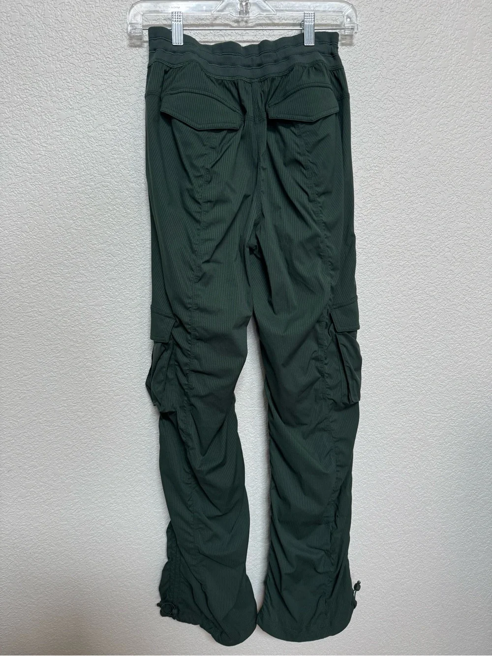 Lululemon Dance Studio Relaxed-Fit Mid Rise Cargo Pants Women’s XS Green